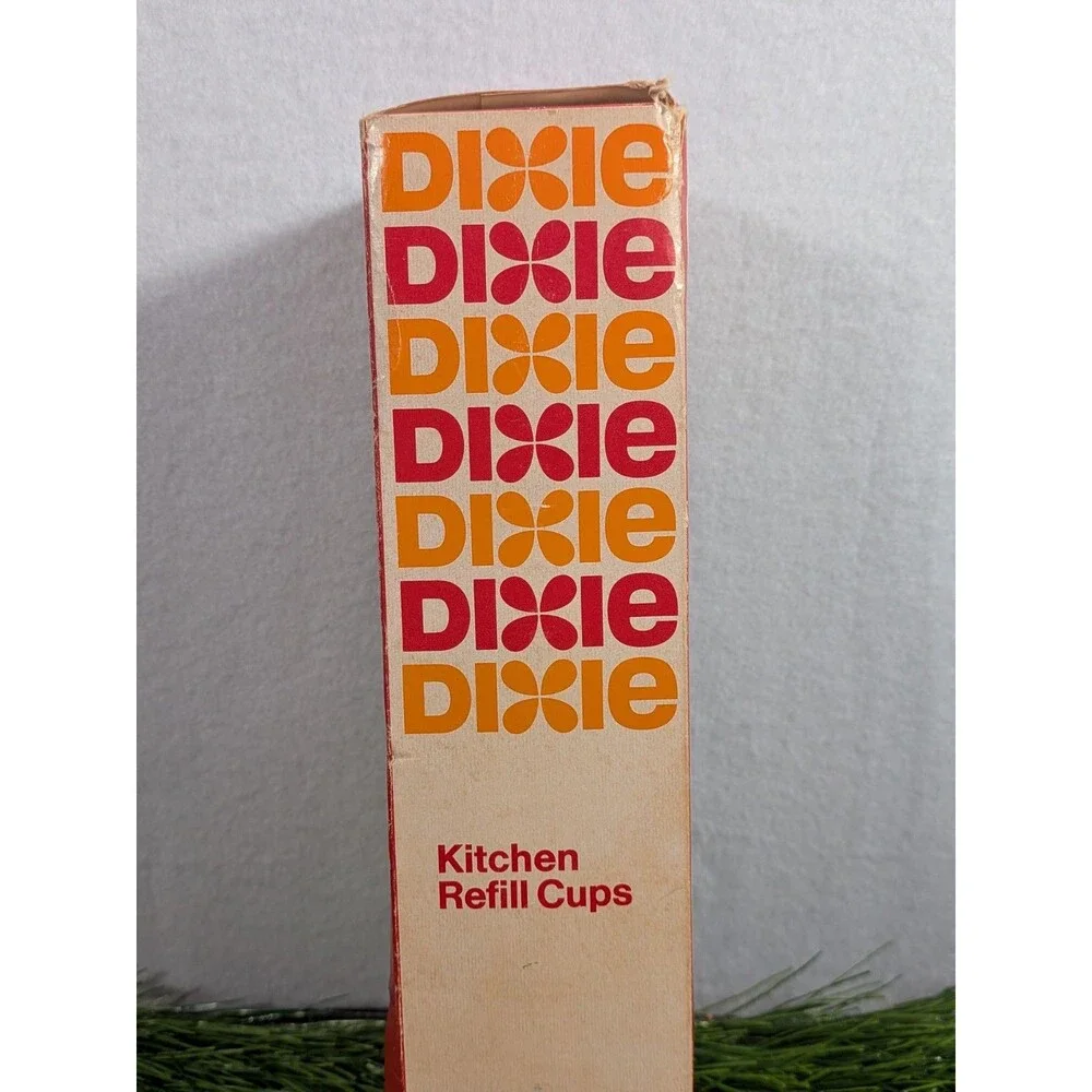 Vintage DIXIE Wax Cups 50 Kitchen 5oz Refills Psychedelic Swirl Design 1970 NOS